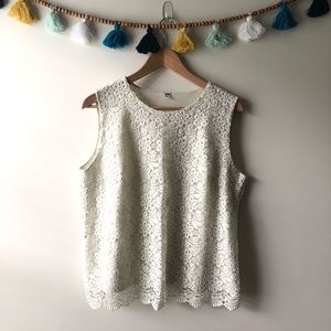 NWOT Uniqlo Lace Top